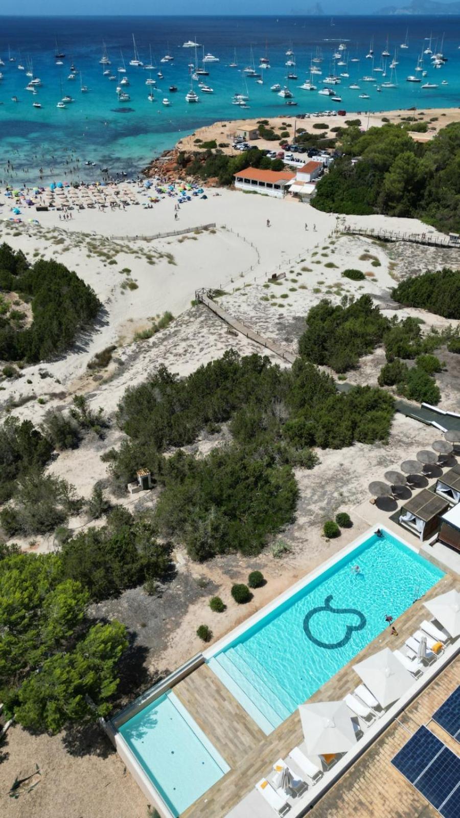 Hotel Cala Saona & Spa กาลาซาโอนา ภายนอก รูปภาพ